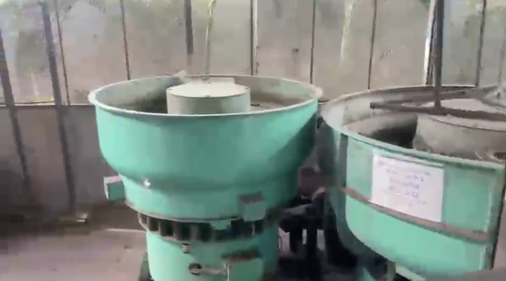 Vibratory Polishing & Deburring